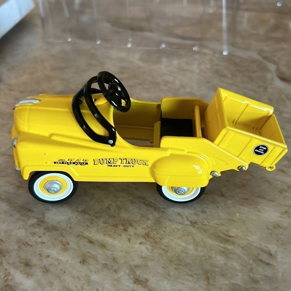 Vintage Hallmark 1953 Murray Dump Truck